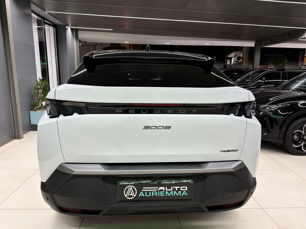 PEUGEOT 3008 1200 HYBRID 145 CV EDCS6 GT